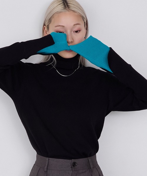 forksy.（フォルクシー）の「【forksy.】<エブリデイシリーズ>配色レイヤードニットタートルネックプルオーバー / 吸湿発熱（ニット/セーター・レディース・ブラック/ホワイト/グレー/チャコール/グレー系その他/ホワイト×ブラック/アイボリー/オフホワイト/グレー系/ブラック系・FREE）」の13枚目の写真