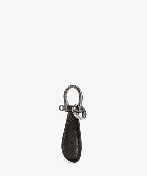 JIMMY CHOO（ジミーチュウ）の「WARREN（キーホルダー・メンズ・ブラック・ONE SIZE）」の2枚目の写真