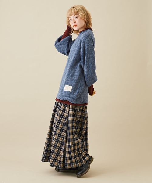 CUBE SUGAR（キューブシュガー）の「ヤクフィールニット配色レイヤードプルオーバー（ニット/セーター・レディース・ブルー/レッド/ベージュ・M）」の12枚目の写真