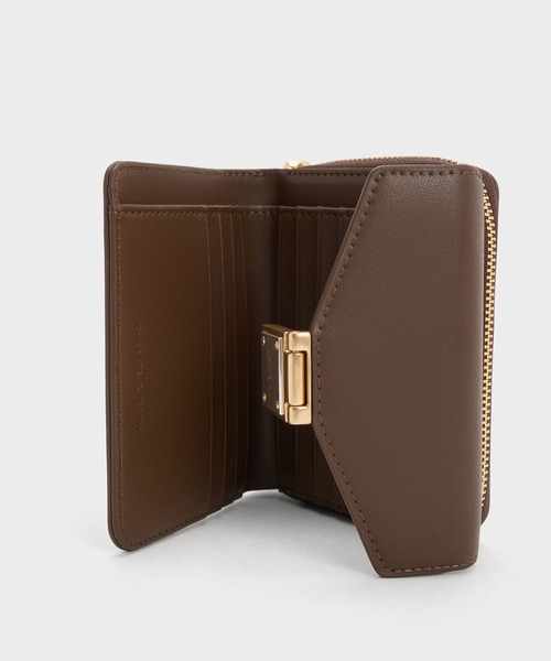 CHARLES & KEITH（チャールズ & キース）の「Austenオースティンメタリックアクセントウォレット（財布・レディース・クリーム/スミクロ/ダークブラウン・XXS）」の10枚目の写真