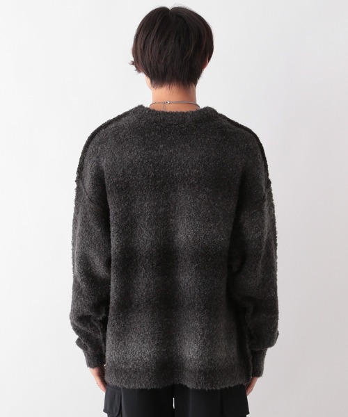 RAGEBLUE(レイジブルー)の「ブークレグラデーションクルーネックルーズニット(ニット/セーター・メンズ・ブラウン/ブラック/ブルー・MEDIUM/LARGE)」の4枚目の写真