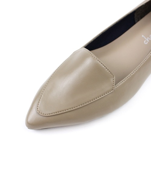 chocolates（チョコラテス）の「ポインテッドトゥ ローファーパンプス【日本製】（パンプス・レディース・ブラック/ブラウン/ホワイト/ベージュ・23.5cm/23cm/22cm/25cm/24cm/24.5cm/22.5cm）」の20枚目の写真