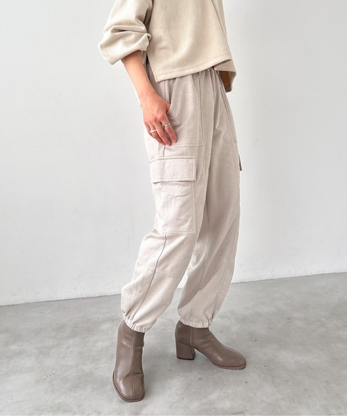 EPIMI E'PIMMY（エピミエピミー）の「スエードポンチカーゴパンツ（カーゴパンツ・レディース・アイボリー/ブラック/グレー・MEDIUM）」の21枚目の写真