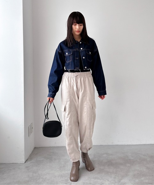 EPIMI E'PIMMY（エピミエピミー）の「スエードポンチカーゴパンツ（カーゴパンツ・レディース・アイボリー/ブラック/グレー・MEDIUM）」の19枚目の写真