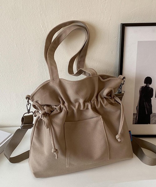 Mignonjour（ミニョンジュール）の「Mignonjour/巾着トートバッグ M2225（トートバッグ・レディース・ブラック/ベージュ/アイボリー・FREE）」の3枚目の写真