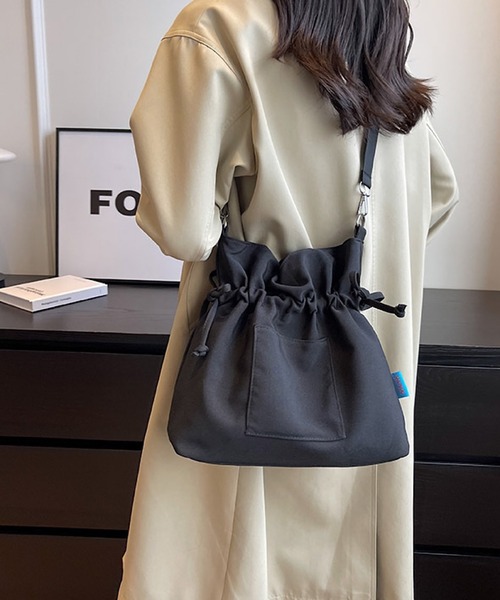 Mignonjour（ミニョンジュール）の「Mignonjour/巾着トートバッグ M2225（トートバッグ・レディース・ブラック/ベージュ/アイボリー・FREE）」の7枚目の写真