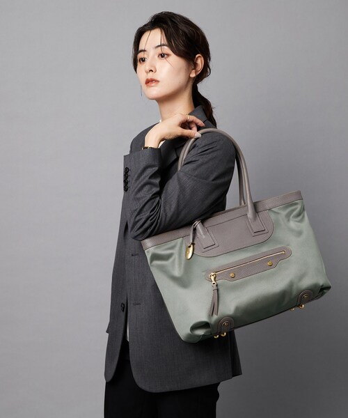 TOFF&LOADSTONE(トフアンドロードストーン)の「Key friends tote(キーフレンズトート)(トートバッグ・レディース・ネイビー/ブラック/ライトグレー系9・00)」の20枚目の写真