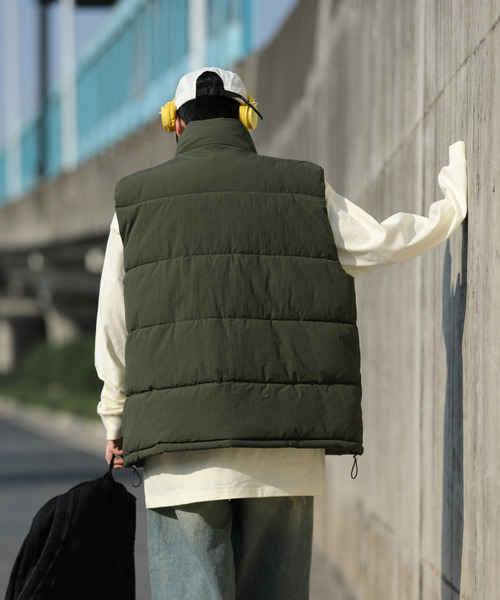 【セール】【neos -addictive design-】ルーズシルエット スタンドネック ナイロン 中綿 ベスト(ダウンベスト)|neos(ネオス) 【セール】【neos -addictive design-】ルーズシルエット スタンドネック ナイロン 中綿 ベスト(ダウンベスト)|neos(ネオス)
