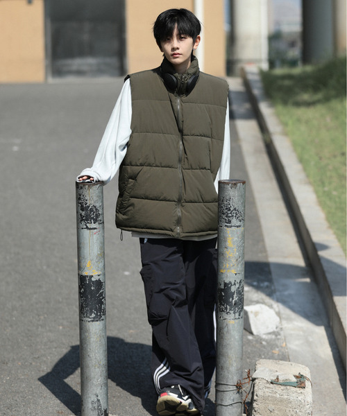 【セール】【neos -addictive design-】ルーズシルエット スタンドネック ナイロン 中綿 ベスト(ダウンベスト)|neos(ネオス) 【セール】【neos -addictive design-】ルーズシルエット スタンドネック ナイロン 中綿 ベスト(ダウンベスト)|neos(ネオス)