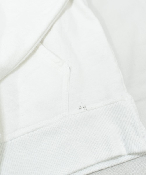 Champion（チャンピオン）の「【ヴィンテージ古着】Champion / チャンピオン ロゴ刺繍 スウェットパーカー（パーカー・メンズ・ホワイト・MEDIUM）」の7枚目の写真