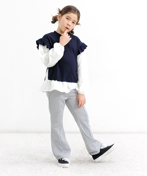 Bee des Bee（ビーデスビー）の「レイヤード風 肩フリルトップス（その他トップス・キッズ・ネイビー/アイボリー/ベージュ/ブラック/ピンク系/ホワイト/ブラック系・120cm/110cm/140cm/130cm/150cm/100cm）」の10枚目の写真