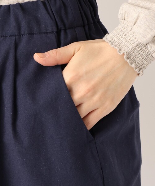 one'sterrace(ワンズテラス)の「綿麻9分丈 ワイドテーパード パンツ(その他パンツ・レディース・ネイビー系5/ベージュ系8/アイボリー系8・02)」の8枚目の写真