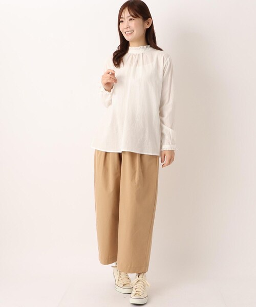 one'sterrace(ワンズテラス)の「綿麻9分丈 ワイドテーパード パンツ(その他パンツ・レディース・ネイビー系5/ベージュ系8/アイボリー系8・02)」の15枚目の写真