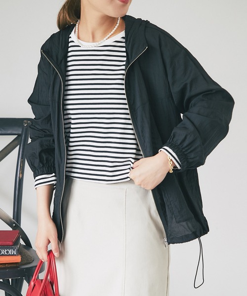 un dix cors（アンディコール）の「ライトヴィンテージタフタジャケット（ナイロンジャケット・レディース・アイボリー/ブラック/ミント・FREE）」の2枚目の写真