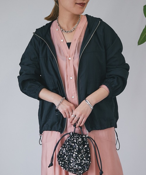 un dix cors（アンディコール）の「ライトヴィンテージタフタジャケット（ナイロンジャケット・レディース・アイボリー/ブラック/ミント・FREE）」の6枚目の写真