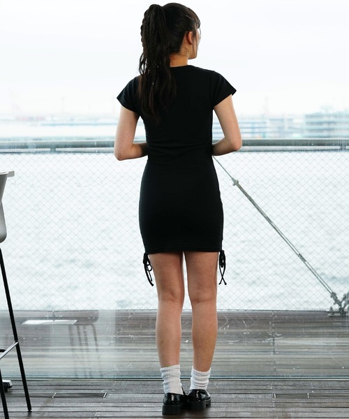 RVCA(ルーカ)の「RVCA/ルーカ ワンピース RVCA BORDER TEE BE043-501(ワンピース・レディース・ブラック/アーミー・M/S)」の12枚目の写真