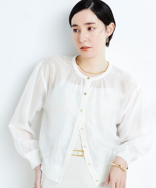 NOLLEY’S（ノーリーズ）の「《手洗い可能》シアー布帛クルーネックカーディガン（カーディガン/ボレロ・レディース・ブラウン/ブラック/オフホワイト/ネイビー/ブルー・38）」の18枚目の写真