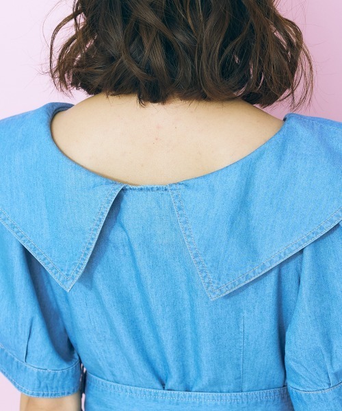 marun(マルン)の「<大きいサイズ> デニムシャツワンピース marun(ワンピース・レディース・ライトブルー/ネイビー・L/LL/3L/4L/5L)」の12枚目の写真