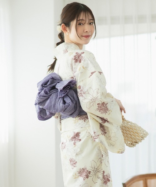 CELEN（セレン）の「【1人で着られる浴衣4点セット】浴衣・兵児帯・腰紐2本《夏ときめき浴衣》（浴衣・レディース・その他5/その他1/その他2/その他3/その他4/その他11/その他8/その他10/その他6/その他7/その他9/その他12/ホワイト系2/ホワイト系1/ピンク系/ブルー系/アイボリー系2/オレンジ系/アイボリー系1/グレー系2/グレー系1・FREE）」の5枚目の写真