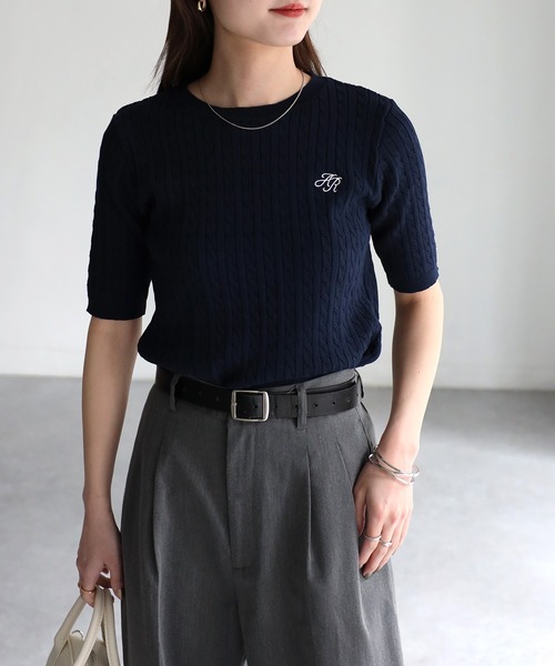 Riberry（リベリー）の「ケーブル胸刺繍半袖ショートニット（ニット