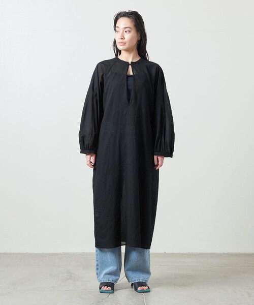 マルゥユナイテッドアローズ今季シンプル ブラック ロングワンピース 半袖 MARW UNITED ARROWS（マルゥ ユナイテッドアローズ）の「＜MARW
