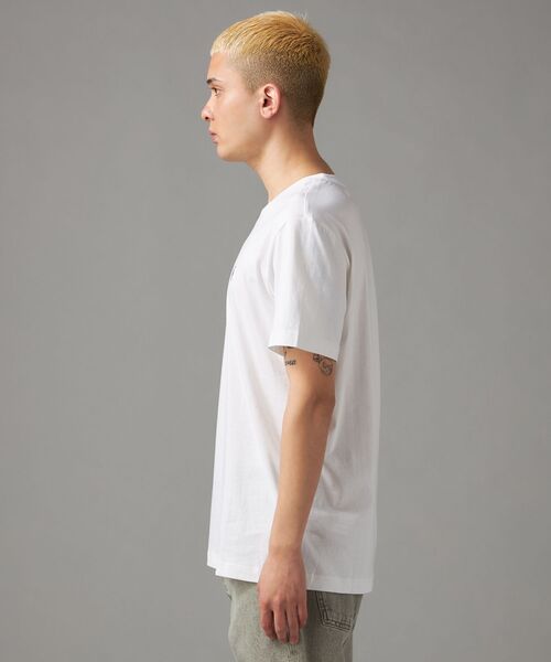 Calvin Klein（カルバン・クライン）の「CK ロゴ レギュラー Tシャツ（Tシャツ/カットソー・メンズ・ブラック/ホワイト・M/L/S/XL）」の12枚目の写真