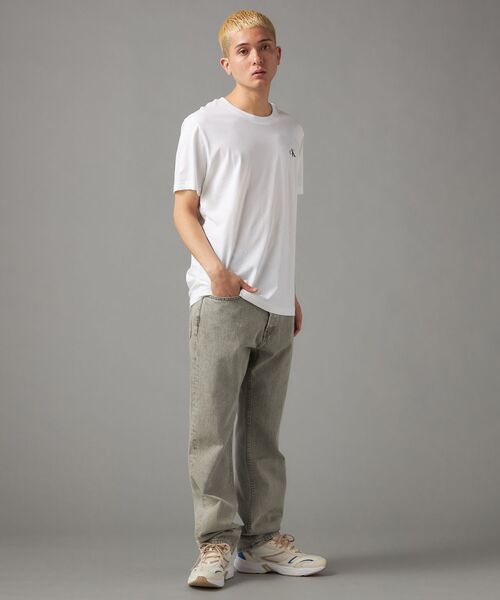 Calvin Klein（カルバン・クライン）の「CK ロゴ レギュラー Tシャツ（Tシャツ/カットソー・メンズ・ブラック/ホワイト・M/L/S/XL）」の10枚目の写真
