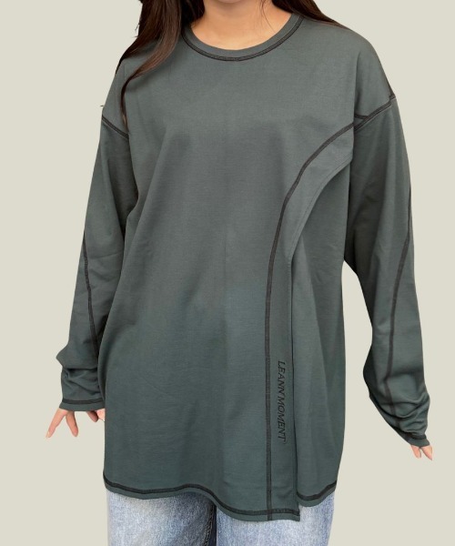 LEANN MOMENT(リーンモーメント)の「Asymmetry cross stitch cut top(Tシャツ/カットソー・レディース・ホワイト/ブラック/グリーン・SMALL/MEDIUM)」の3枚目の写真