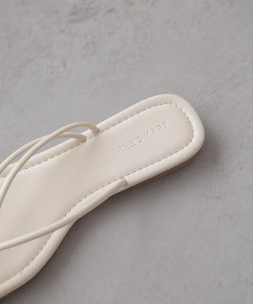 FREE'S MART（フリーズマート）の「◆クッションコンフォートサンダル（サンダル・レディース・ブラック/ホワイト・MEDIUM/SMALL）」の16枚目の写真
