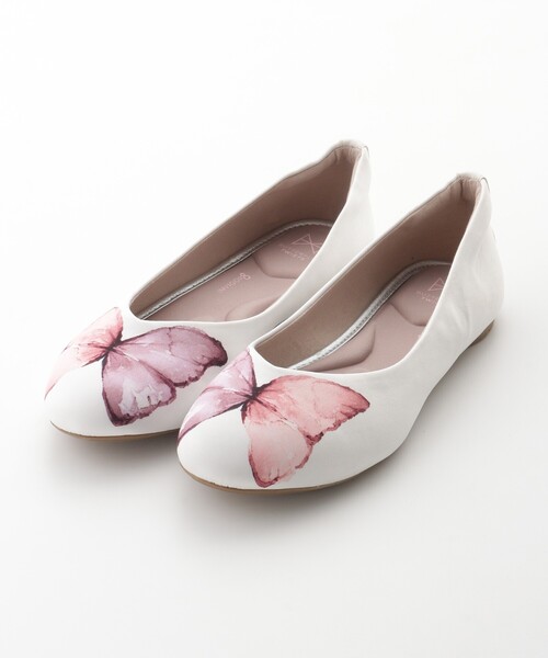 &Bridge（アンドブリッジ）の「butterfly Twist（バタフライツイスト） アソート柄フラットパンプス（その他シューズ・レディース・ベビーピンク/スミクロ/ホワイト・50/30/40/45/35）」の2枚目の写真