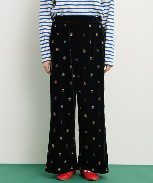 CHILD WOMAN（チャイルドウーマン）の「ベロアカラフル刺繍 イージーパンツ（その他パンツ・レディース・ブラック・FREE）」の14枚目の写真