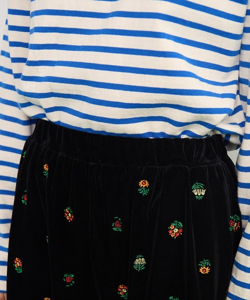 CHILD WOMAN（チャイルドウーマン）の「ベロアカラフル刺繍 イージーパンツ（その他パンツ・レディース・ブラック・FREE）」の17枚目の写真