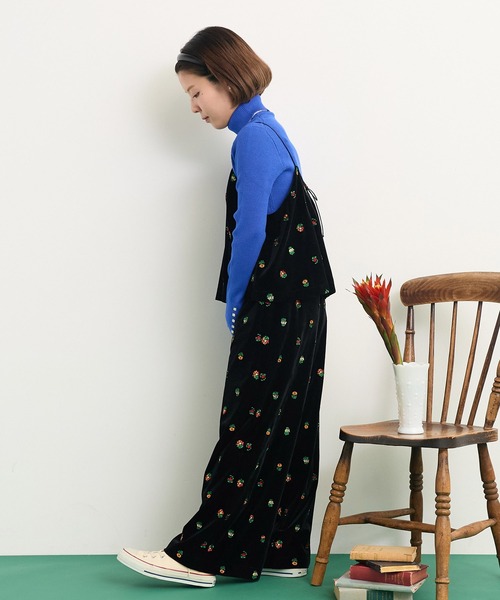 CHILD WOMAN（チャイルドウーマン）の「ベロアカラフル刺繍 イージーパンツ（その他パンツ・レディース・ブラック・FREE）」の11枚目の写真