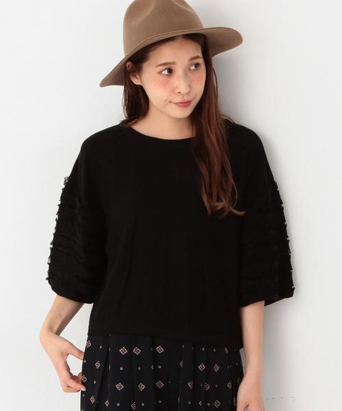 Another Edition(アナザーエディション)の「ソデフリンジニットプルオーバー/ AEBC C/Rソデフリンジ PO◆(ニット/セーター・レディース・ブラック/ベージュ/ワイン・フリー)」の1枚目の写真