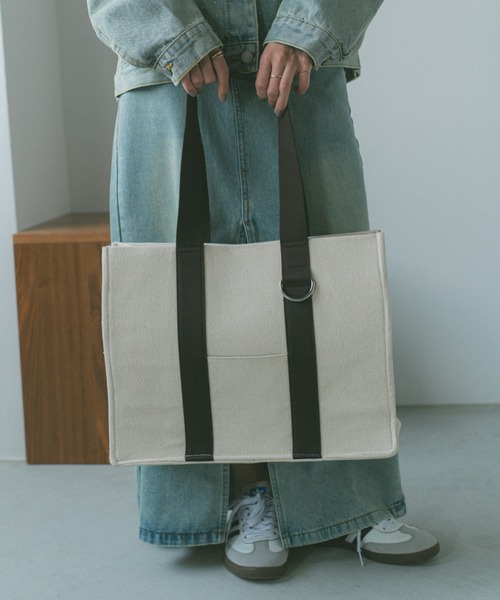 VANNIE U（ヴァニーユー）の「キャリーオントラベルトートバッグ（トートバッグ・レディース・アイボリー/ブラック/ダークブラウン・FREE）」の10枚目の写真