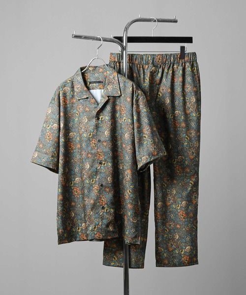 ROOT THREE（ルートスリー）の「【ROOT THREE】 総柄 オープンカラー 半袖 シャツ / 柄シャツ（シャツ/ブラウス・メンズ・ブラック系1/グリーン系/ブラック系/グレー系・LARGE/MEDIUM）」の11枚目の写真