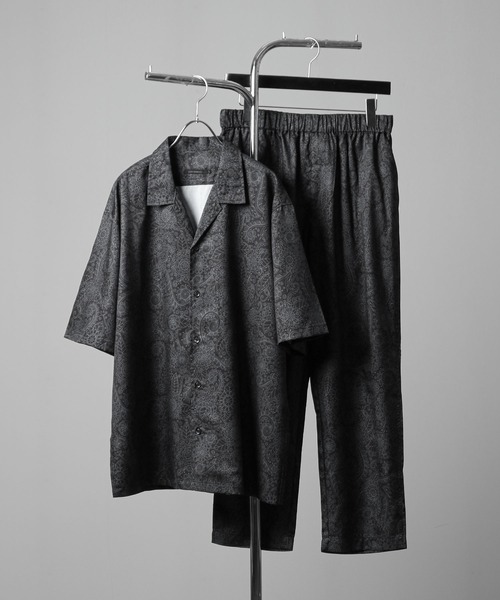 ROOT THREE（ルートスリー）の「【ROOT THREE】 総柄 オープンカラー 半袖 シャツ / 柄シャツ（シャツ/ブラウス・メンズ・ブラック系1/グリーン系/ブラック系/グレー系・LARGE/MEDIUM）」の13枚目の写真