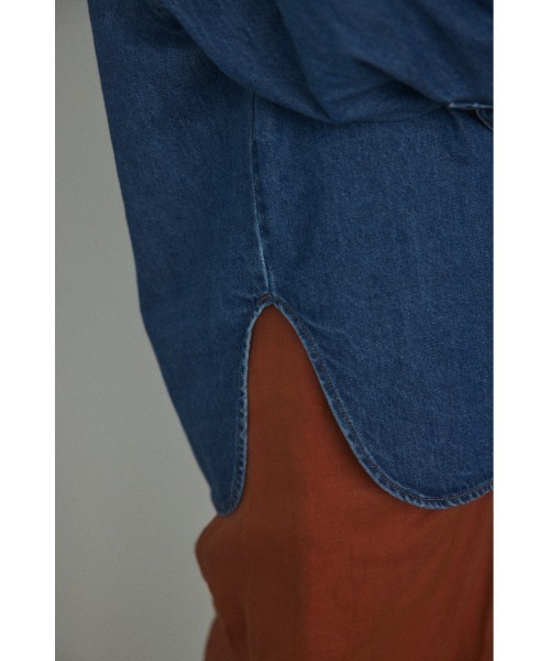 BLACK BY MOUSSY(ブラックバイマウジー)の「embroidery shirt(エンブロイダリーシャツ)(シャツ/ブラウス・レディース・ブルー・FREE)」の5枚目の写真