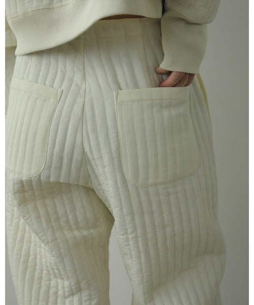 パンツ anuke Quilting Line Pants anuke（アンヌーク）の「Quilting Line Pants（スウェットパンツ