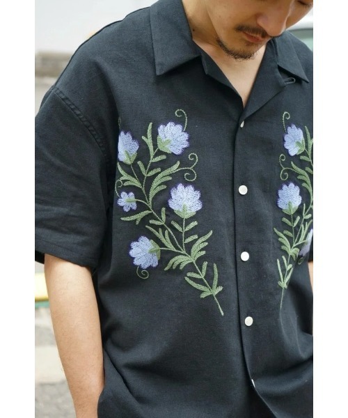 superNova.（スーパーノヴァ）の「Aloha shirt - Flower embroidery