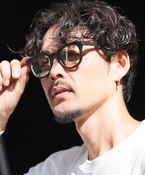 LUXSTYLE（ラグスタイル）の「ラバー加工フレームフラットレンズサングラス（サングラス・メンズ・ライトグリーン/ライトブルー/スモーク/ライトブラウン/スモークグレー/シルバー系その他・FREE）」の7枚目の写真