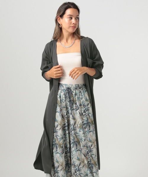 BAYFLOW（ベイフロー）の「[上品な微光沢素材にアップデート]袖リブシャツワンピース（シャツ/ブラウス・レディース・ブルー/チャコール/ベージュ・FREE）」の6枚目の写真