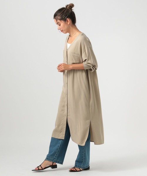 BAYFLOW（ベイフロー）の「[上品な微光沢素材にアップデート]袖リブシャツワンピース（シャツ/ブラウス・レディース・ブルー/チャコール/ベージュ・FREE）」の10枚目の写真