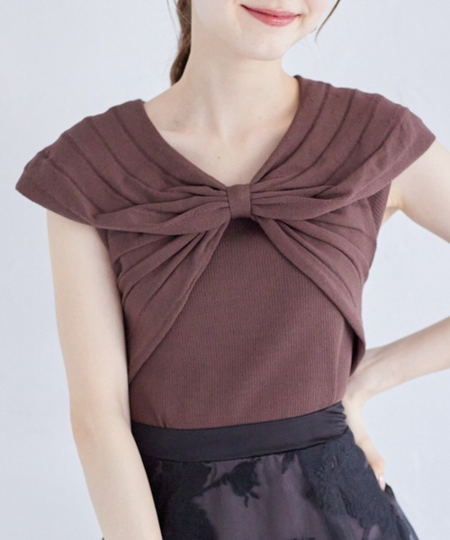 tocco closet(トッコ クローゼット)の「リボンデザインリブニットプルオーバー(ニット/セーター・レディース・ベージュ/ピンク/ブラウン・M)」の1枚目の写真