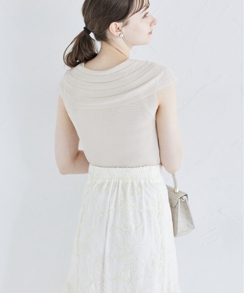 tocco closet(トッコ クローゼット)の「リボンデザインリブニットプルオーバー(ニット/セーター・レディース・ベージュ/ピンク/ブラウン・M)」の9枚目の写真