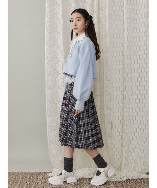 merry jenny（メリージェニー）の「ローズカーデイガン（カーディガン/ボレロ・レディース・ブルー/ブラック/アイボリー・FREE）」の4枚目の写真