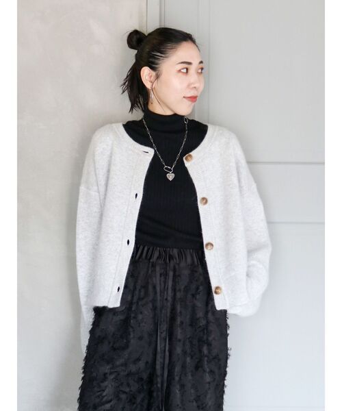 Ungrid（アングリッド）の「ウォッシャブルタートルニット（ニット/セーター・レディース・アイボリー/イエロー/オレンジ/ブルー/グレー/ピンク/ブラック・FREE）」の3枚目の写真