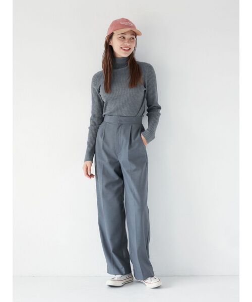 Ungrid（アングリッド）の「ウォッシャブルタートルニット（ニット/セーター・レディース・アイボリー/イエロー/オレンジ/ブルー/グレー/ピンク/ブラック・FREE）」の8枚目の写真