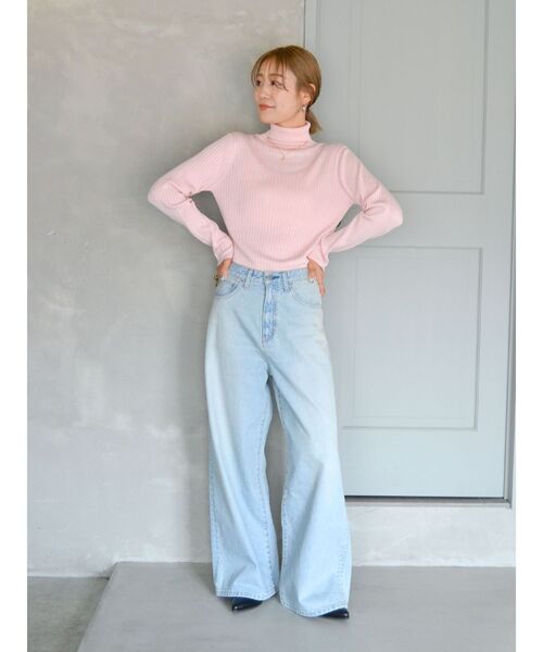 Ungrid（アングリッド）の「ウォッシャブルタートルニット（ニット/セーター・レディース・アイボリー/イエロー/オレンジ/ブルー/グレー/ピンク/ブラック・FREE）」の14枚目の写真