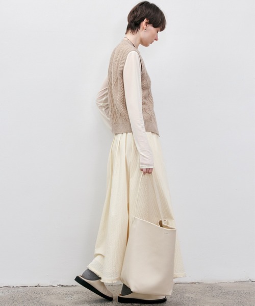 tageechita（タジチタ）の「【TAGEECHITA】ベーシックシアートップス（Tシャツ/カットソー・レディース・アイボリー/オリーブ・L/M/S）」の5枚目の写真